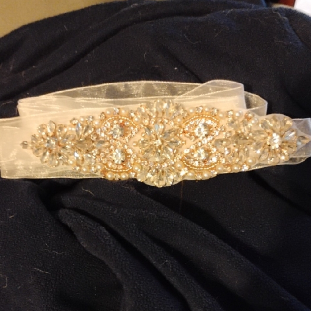 Elegant Gold and Cream Women's Headband Or Belt